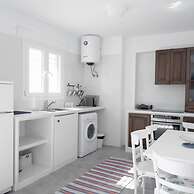 Kyon Beach Suites Kythnos