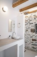 Kyon Beach Suites Kythnos