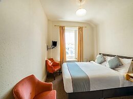 Cumberland Hotel