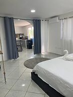 Hummingbird Hotel Cabarete
