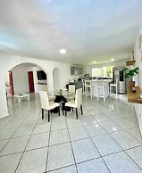 Hummingbird Hotel Cabarete