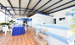 Hotel Acapulco Caucasia