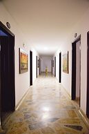 Hotel Acapulco Caucasia