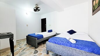 Hotel Acapulco Caucasia