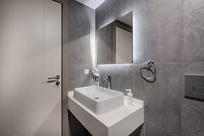 Residence Near Commerce Center and Istanbul Mall