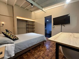 Frontera by Roots Rentals