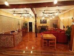 Hostal Piedra Santa