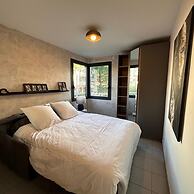 Two Bed Apt With Lovely Terrace - 2195