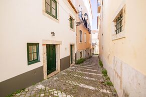 Nomad s Castel Lisbon - 1bdr The Reader