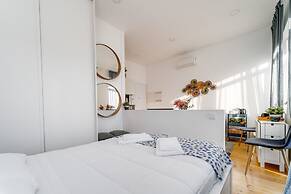 Nomad s Netto Subway - Romantic Terrace
