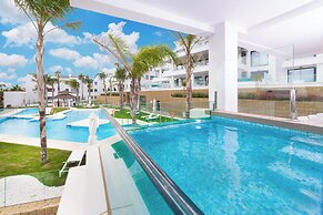 Seaview Residence with pool