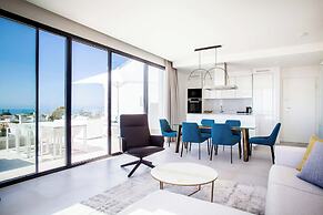Seaview Residence with pool