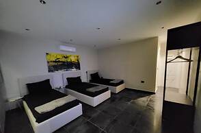 La Mirage Group Villas