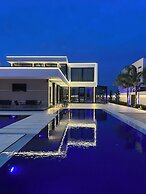 La Mirage Group Villas