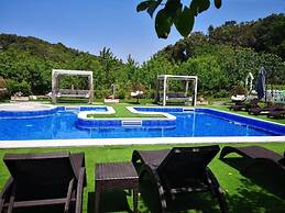 Apartments Villa Subic