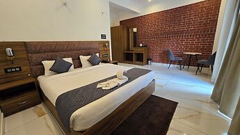 THE SANCTUARY HOTEL