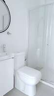 Larvella Estia Luxury Suites