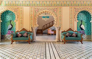 Kesarbagh Palace