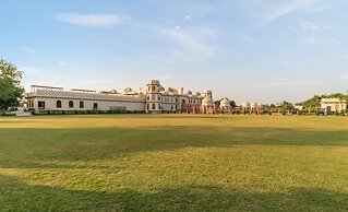 Kesarbagh Palace