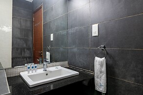 Enclave Apartments by YourHost