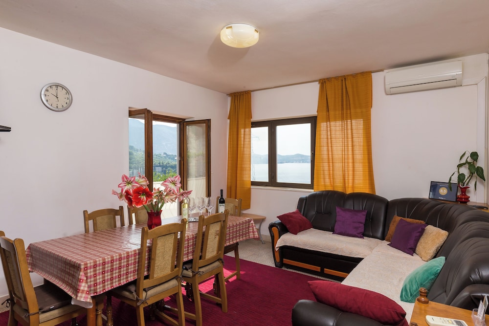 Apartments Kisić