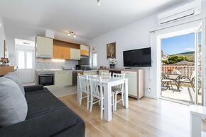 Green Hills Apartment