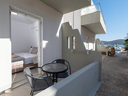 Hiona Seaside