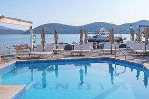 Hiona Seaside