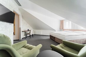 EA Hotel Victoria