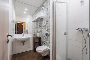 EA Hotel Victoria