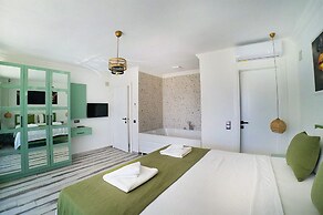 Villa Chives