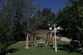Valle Dell'Aquila Country House