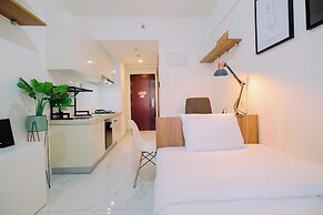 Good And Homey Studio At Sky House Bsd Apartment