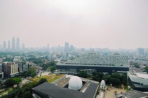 Comfort And Modern Look Studio Menteng Park Apartment