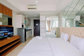 Comfort And Modern Look Studio Menteng Park Apartment