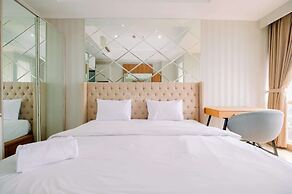 Comfort And Modern Look Studio Menteng Park Apartment