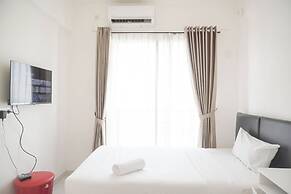 Nice And Cozy Studio At Sky House Bsd Apartment