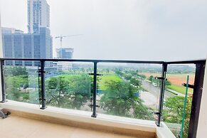 Spacious And Cozy 3Br Sky House Bsd Apartment