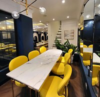 Louis Mo Apartment