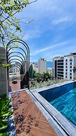 Louis Mo Apartment