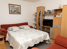 Apartments Sea Line