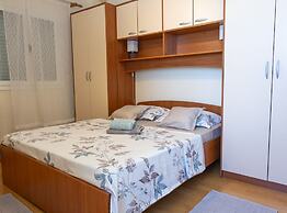 Apartments Sea Line