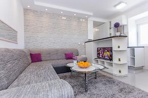 Apartment Mojaš