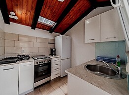 Stone House Blaca