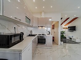 Stone House Blaca