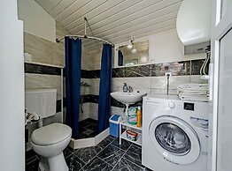 Stone House Blaca