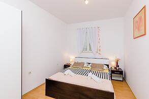 Apartment Antej