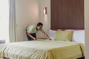 You Suite Seminyak