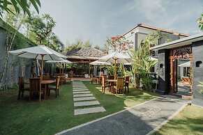 You Suite Seminyak