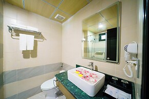 Blooming Lotus Resort
